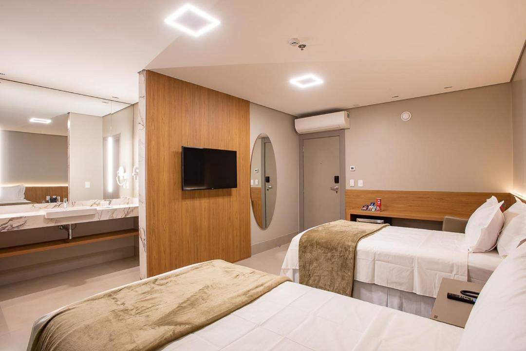 Amazon Aeroporto Hotel Cuiaba  Exterior photo